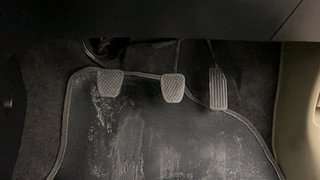 Used 2015 Honda Brio [2011-2016] S MT Petrol Manual interior PEDALS VIEW