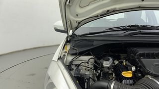 Used 2019 Tata Tiago [2016-2020] Revotron XZA AMT Petrol Automatic engine ENGINE RIGHT SIDE HINGE & APRON VIEW