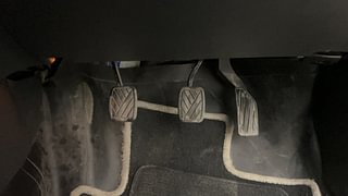 Used 2018 maruti-suzuki Vitara Brezza ZDI PLUS Dual Tone Diesel Manual interior PEDALS VIEW