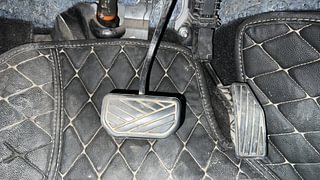 Used 2019 Maruti Suzuki Baleno [2015-2019] Alpha AT Petrol Petrol Automatic interior PEDALS VIEW
