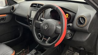 Used 2019 Renault Kwid [2017-2019] CLIMBER 1.0 AMT Petrol Automatic top_features Leather-wrapped steering wheel