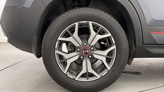 Used 2021 Kia Seltos GTX Plus AT D Diesel Automatic tyres RIGHT REAR TYRE RIM VIEW