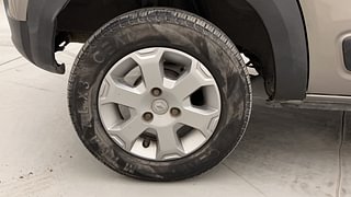 Used 2019 Renault Kwid [2017-2019] CLIMBER 1.0 AMT Petrol Automatic tyres RIGHT REAR TYRE RIM VIEW