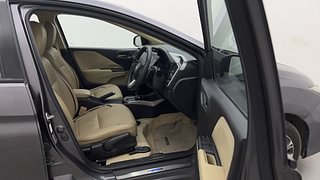 Used 2017 Honda City [2017-2020] V CVT Petrol Automatic interior RIGHT SIDE FRONT DOOR CABIN VIEW