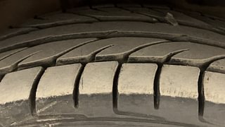 Used 2016 Ford EcoSport Titanium 1.5L TDCi Diesel Manual tyres RIGHT FRONT TYRE TREAD VIEW