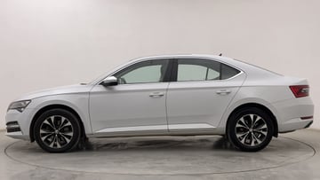 Used 2021 Skoda Superb L&K TSI AT Petrol Automatic Image