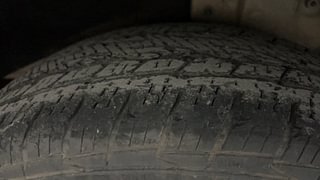 Used 2014 Honda CR-V [2013-2018] 2.0L 2WD AT Petrol Automatic tyres RIGHT REAR TYRE TREAD VIEW