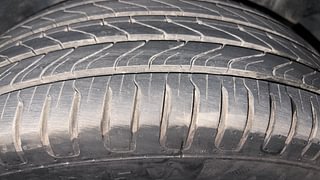 Used 2012 Maruti Suzuki Ertiga [2012-2015] ZDi Diesel Manual tyres LEFT REAR TYRE TREAD VIEW