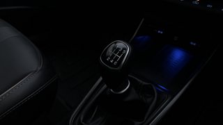Used 2021 Hyundai New i20 Asta 1.0 Turbo IMT Petrol Manual interior GEAR  KNOB VIEW