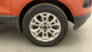 Used 2016 Ford EcoSport Titanium 1.5L TDCi Diesel Manual tyres RIGHT FRONT TYRE RIM VIEW