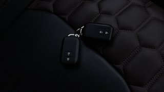Used 2023 Maruti Suzuki Grand Vitara Delta Smart Hybrid Petrol Manual extra CAR KEY VIEW