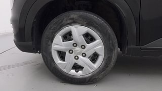 Used 2022 Hyundai Venue SX 1.2 Petrol Petrol Manual tyres LEFT FRONT TYRE RIM VIEW