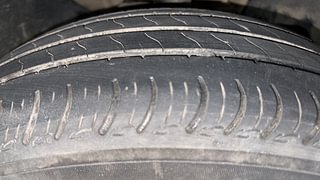 Used 2016 Tata Tiago [2016-2020] Revotron XT Petrol Manual tyres RIGHT FRONT TYRE TREAD VIEW