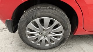Used 2017 Maruti Suzuki Baleno [2015-2019] Zeta AT Petrol Petrol Automatic tyres RIGHT REAR TYRE RIM VIEW
