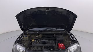 Used 2016 Renault Kwid [2015-2019] RXT Petrol Manual engine ENGINE & BONNET OPEN FRONT VIEW