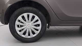 Used 2016 Tata Tiago [2016-2020] Revotron XT Petrol Manual tyres RIGHT REAR TYRE RIM VIEW