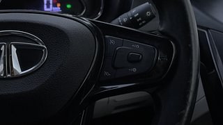 Used 2022 Tata Nexon XZ Plus S Petrol Manual top_features Cruise control