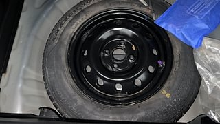 Used 2020 Maruti Suzuki Swift [2017-2021] VXi Petrol Manual tyres SPARE TYRE VIEW