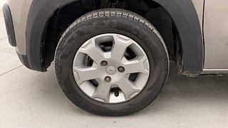 Used 2019 Renault Kwid [2017-2019] CLIMBER 1.0 AMT Petrol Automatic tyres LEFT FRONT TYRE RIM VIEW