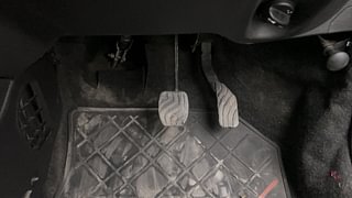 Used 2019 Renault Kwid [2017-2019] CLIMBER 1.0 AMT Petrol Automatic interior PEDALS VIEW