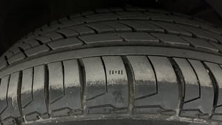 Used 2016 Maruti Suzuki Baleno [2015-2019] Zeta Petrol Petrol Manual tyres RIGHT FRONT TYRE TREAD VIEW