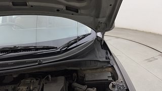 Used 2017 Honda City [2017-2020] V CVT Petrol Automatic engine ENGINE LEFT SIDE HINGE & APRON VIEW
