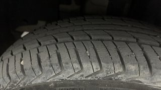 Used 2018 Renault Kwid [2015-2019] 1.0 RXT AMT Petrol Automatic tyres LEFT FRONT TYRE TREAD VIEW