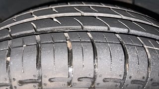 Used 2021 Hyundai Grand i10 Nios Sportz AMT 1.2 Kappa VTVT Petrol Automatic tyres RIGHT REAR TYRE TREAD VIEW