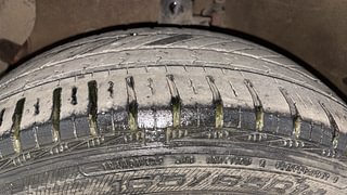 Used 2020 Hyundai Grand i10 [2017-2020] Sportz 1.2 Kappa VTVT Petrol Manual tyres LEFT FRONT TYRE TREAD VIEW