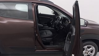 Used 2022 Renault Kiger RXT MT Petrol Manual interior RIGHT SIDE FRONT DOOR CABIN VIEW