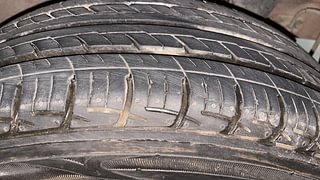 Used 2019 Hyundai Grand i10 [2017-2020] Magna 1.2 Kappa VTVT Petrol Manual tyres LEFT REAR TYRE TREAD VIEW