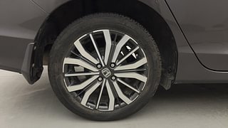 Used 2017 Honda City [2017-2020] VX Petrol Manual tyres RIGHT REAR TYRE RIM VIEW