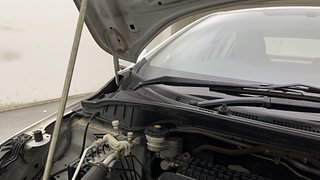 Used 2018 Honda City [2017-2020] VX CVT Petrol Automatic engine ENGINE RIGHT SIDE HINGE & APRON VIEW