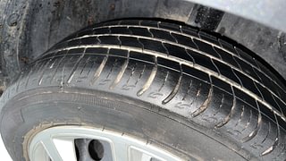 Used 2022 Tata Altroz XM Plus 1.2 Petrol Manual tyres RIGHT REAR TYRE TREAD VIEW
