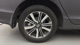 Used 2017 Honda City [2017-2020] V CVT Petrol Automatic tyres RIGHT REAR TYRE RIM VIEW