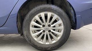 Used 2017 Maruti Suzuki Ciaz Zeta 1.4 MT Petrol Manual tyres LEFT REAR TYRE RIM VIEW
