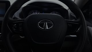 Used 2019 Tata Nexon [2017-2020] XZA Plus Dual Tone Roof AMT Petrol Petrol Automatic top_features Airbags
