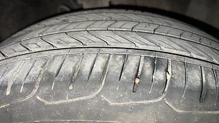 Used 2020 Hyundai Elite i20 [2018-2020] Asta (O) CVT Petrol Automatic tyres RIGHT FRONT TYRE TREAD VIEW