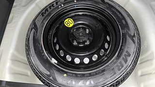 Used 2016 Maruti Suzuki Baleno [2015-2019] Zeta Petrol Petrol Manual tyres SPARE TYRE VIEW
