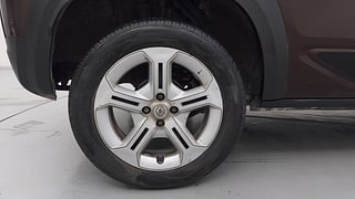 Used 2022 Renault Kiger RXT MT Petrol Manual tyres RIGHT REAR TYRE RIM VIEW