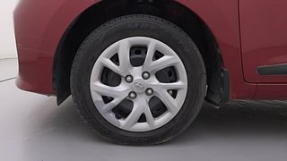 Used 2019 Hyundai Grand i10 [2017-2020] Magna 1.2 Kappa VTVT Petrol Manual tyres LEFT FRONT TYRE RIM VIEW