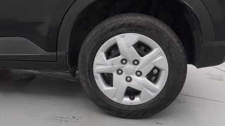 Used 2022 Hyundai Venue SX 1.2 Petrol Petrol Manual tyres LEFT REAR TYRE RIM VIEW