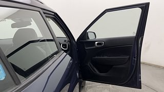 Used 2021 Hyundai Venue [2019-2022] SX Plus 1.0 Turbo DCT Petrol Automatic interior RIGHT FRONT DOOR OPEN VIEW