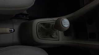 Used 2012 Maruti Suzuki Ertiga [2012-2015] ZDi Diesel Manual interior GEAR  KNOB VIEW