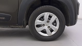 Used 2016 Renault Kwid [2015-2019] RXT Petrol Manual tyres RIGHT FRONT TYRE RIM VIEW