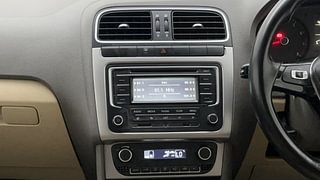 Used 2015 volkswagen Vento 1.6L Highline Petrol Petrol Manual interior MUSIC SYSTEM & AC CONTROL VIEW