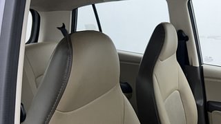 Used 2013 Hyundai i10 [2010-2016] Era Petrol Petrol Manual top_features Headrests
