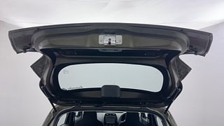 Used 2016 Renault Kwid [2015-2019] RXT Petrol Manual interior DICKY DOOR OPEN VIEW