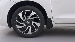Used 2021 Toyota Glanza [2019-2022] G CVT Petrol Automatic tyres LEFT FRONT TYRE RIM VIEW