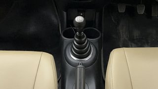 Used 2015 Honda Brio [2011-2016] S MT Petrol Manual interior GEAR  KNOB VIEW
